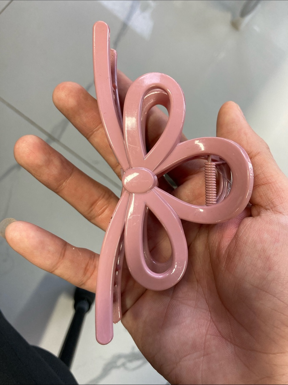 Pink Bow Hair Clip for Women - Elegant Everyday Accessory